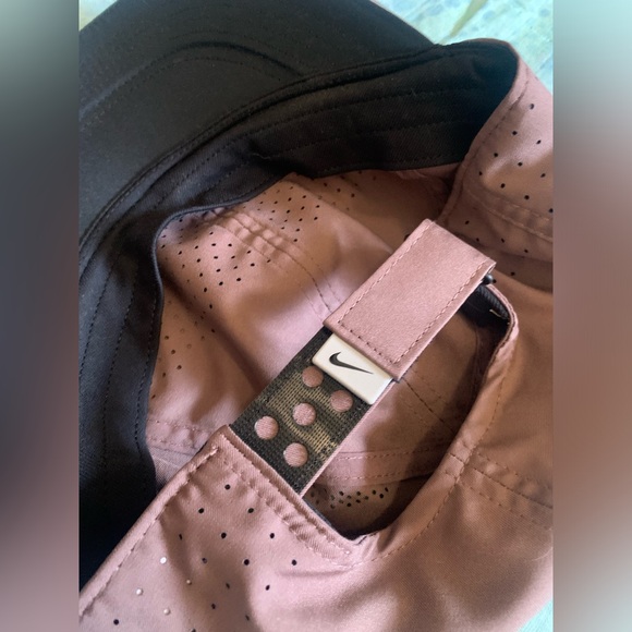 Nike Women’s Featherlight Mauve Purple Dri-fit Running Cap - Picture 4 of 7